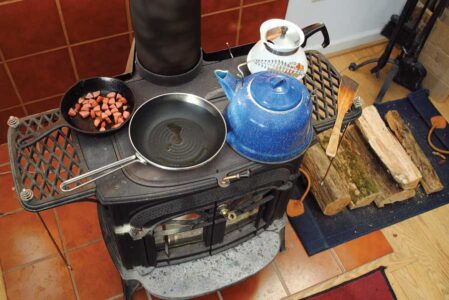 How to Choose the Right Woodstove Image